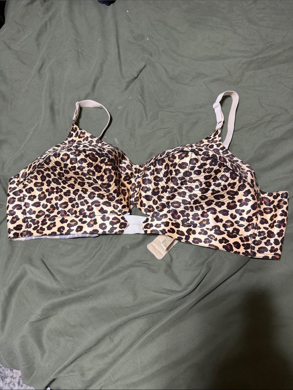 Leopard-Print Wireless Bra with Adjustable Straps - Pink and Brown